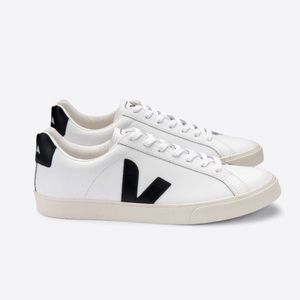 ❌Sold❌ Veja Esplar Sneakers Size 8